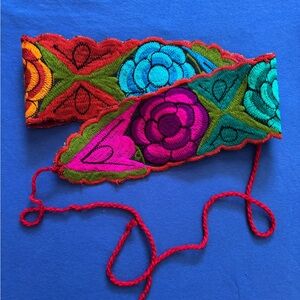 Cinturon bordado artesanal